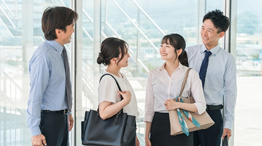 お客様へのご紹介同行イメージ写真